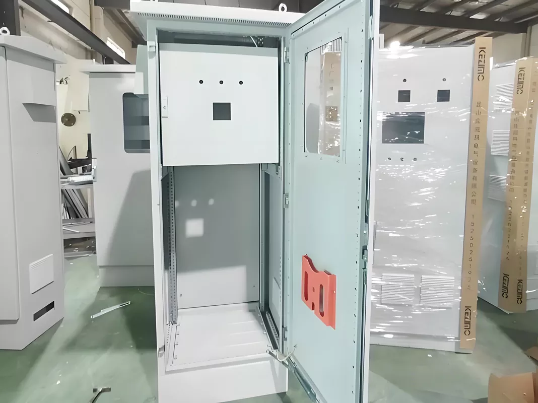 అవుట్‌డోర్ క్యాబినెట్